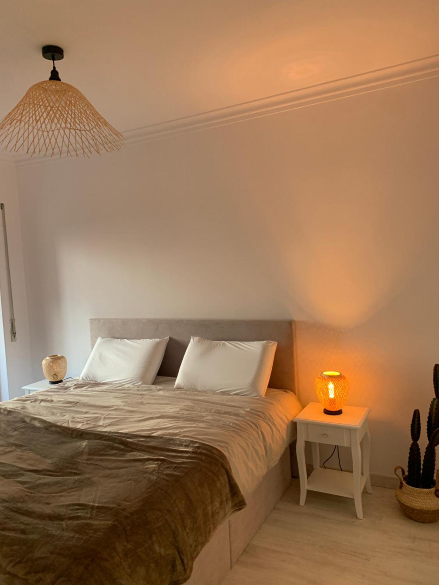 1-Bedroom Sea View Apartment With Private Balcony Costa Da Caparica, Just 5 Minutes From The Beach Costa da Caparica Exterior photo